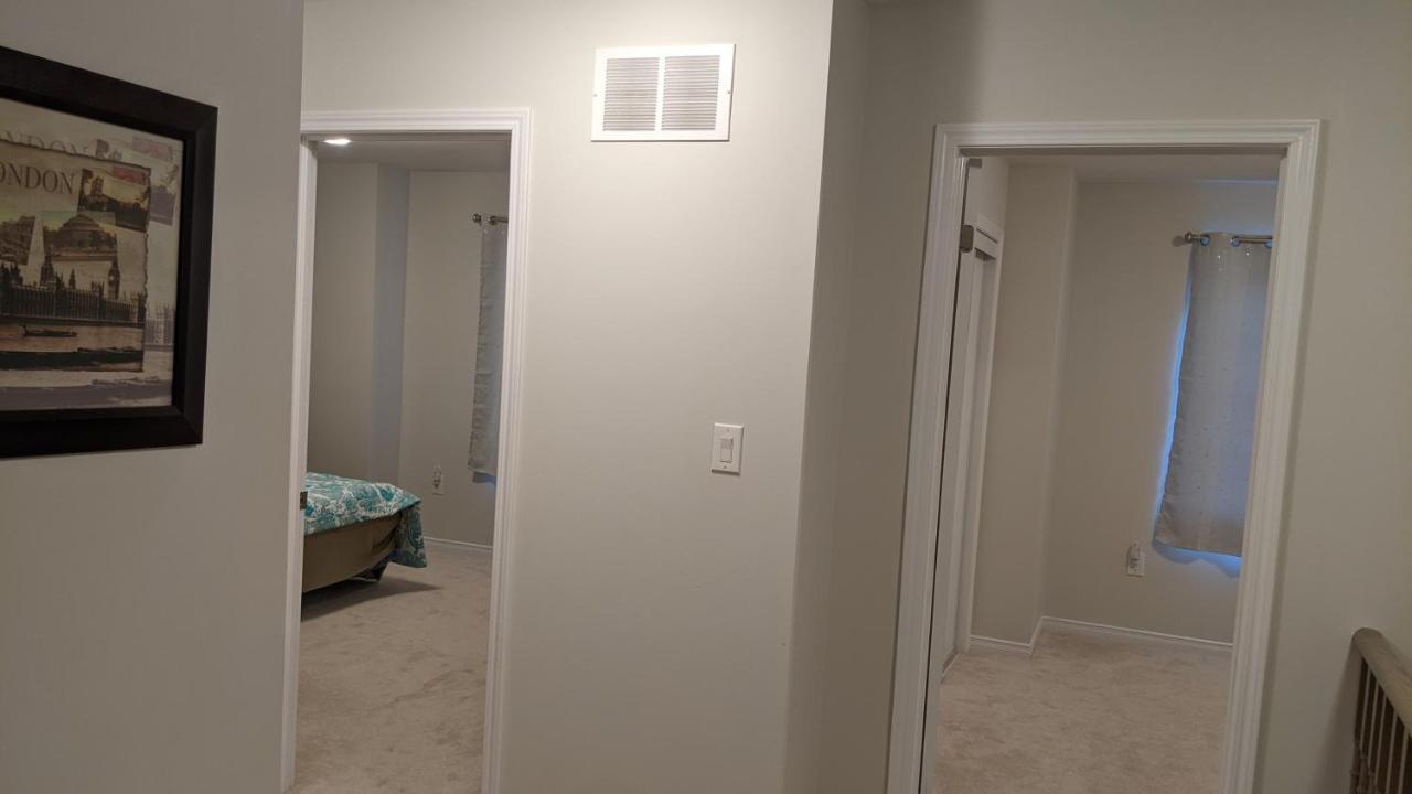 The Warm Welcome Suite Thorold Esterno foto